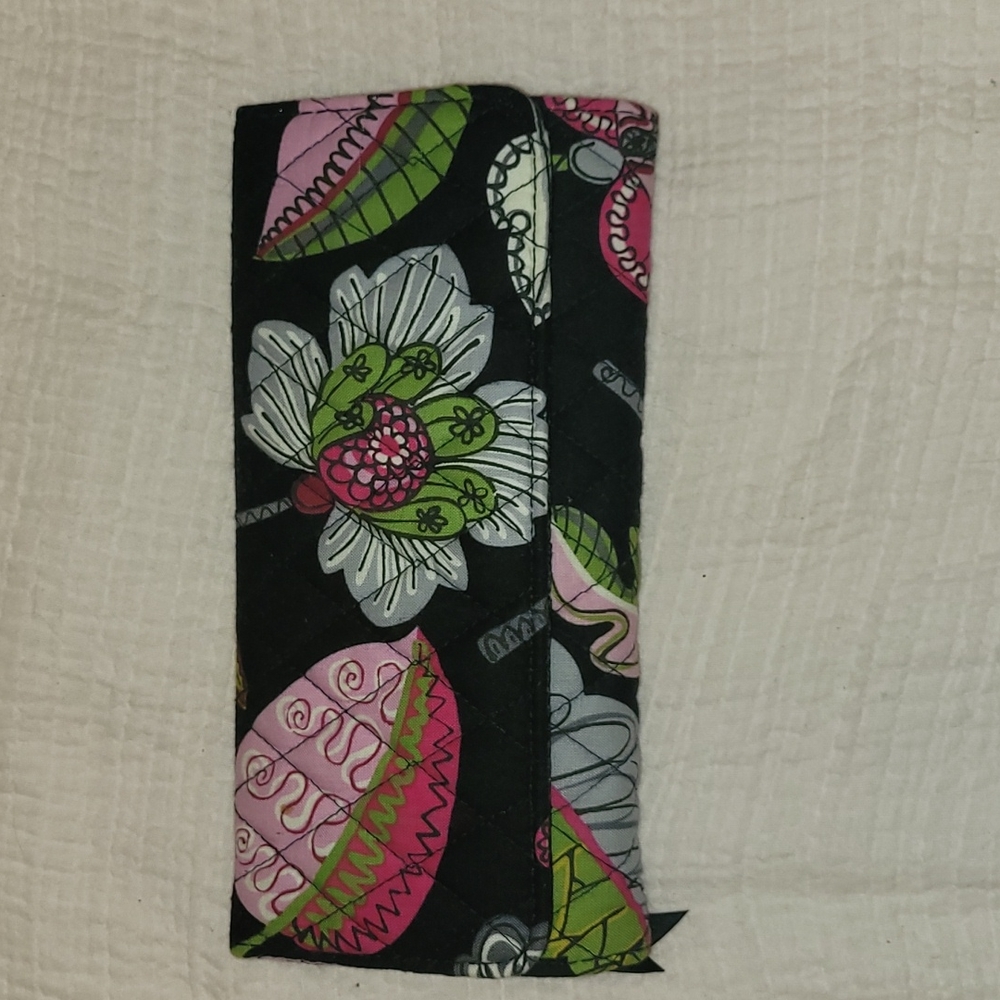 Vera Bradley floral pattern wallet  EUC